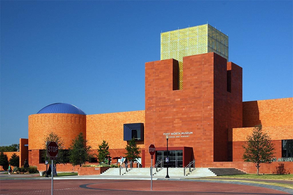 Fort Worth Museum of Science and History موزه تاریخ و علم فورت ورث
